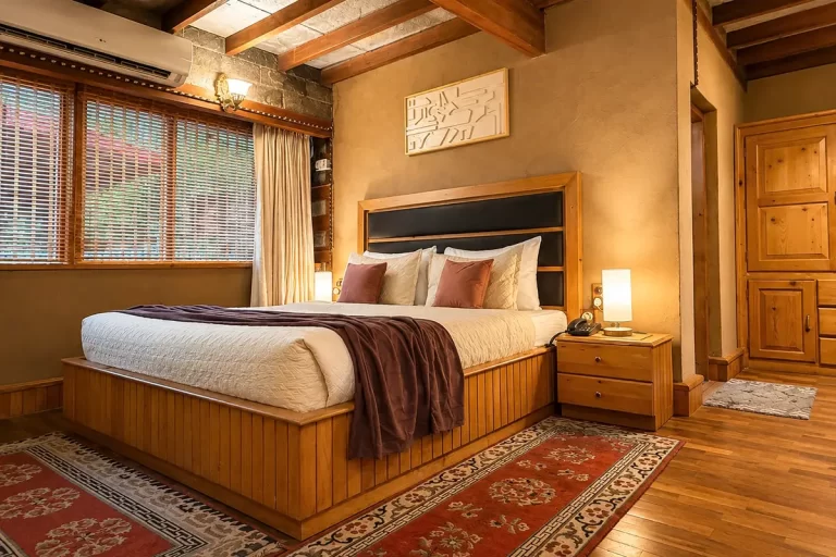 kaathkuni-house-heritage-cottage-room